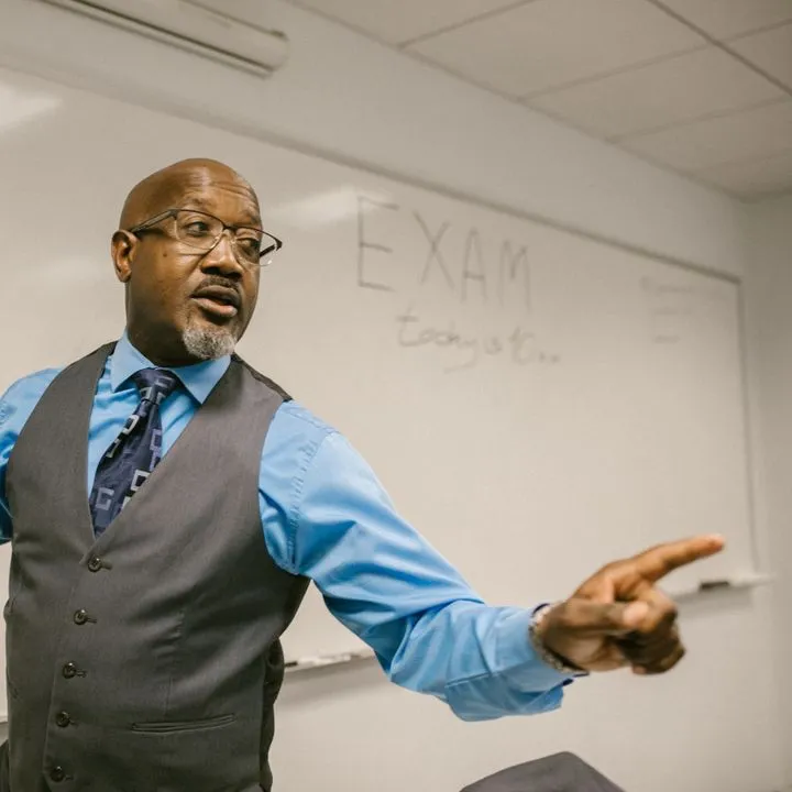 LEADERSHIP MASTER CLASS:  Decisions that Scale
